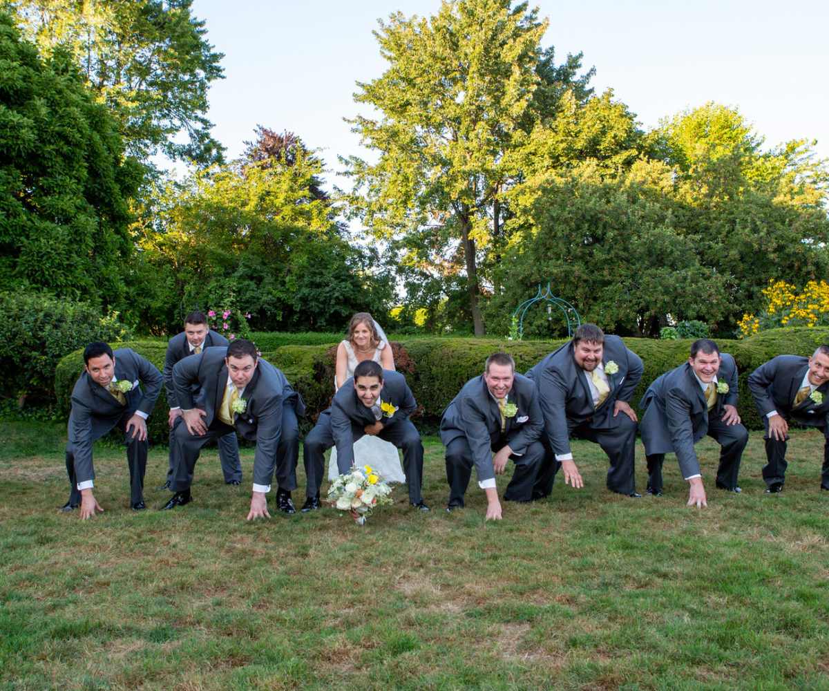 Sarah & Chris’ Wedding at the Grosse Pointe War Memorial